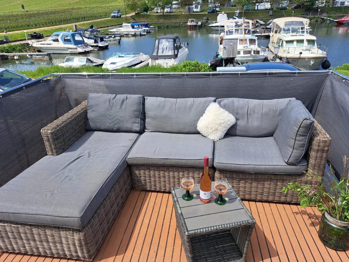 Hausboot Moselrose In Poelich Hotel Polich Luaran gambar